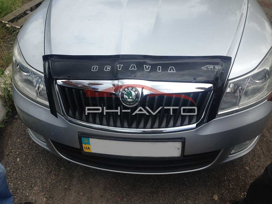 Мухобойка Дефлектор капоту Skoda Octavia A5 2004-2012 р.в.