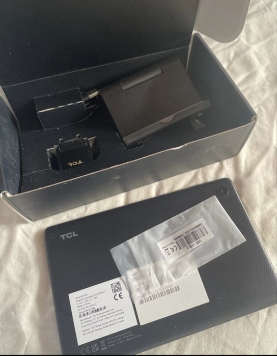 Tablet delivery UBEREATS