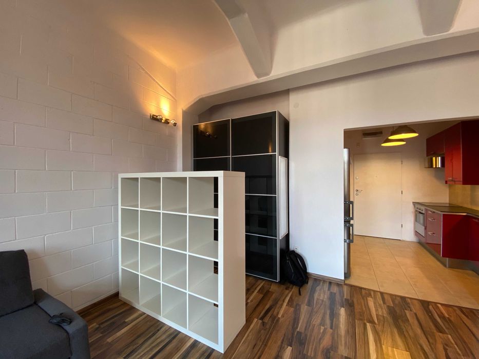 Loft 40 m² w Tobacco Park – jasny, wysoki, wyposażony. Ul.Kopernika 62