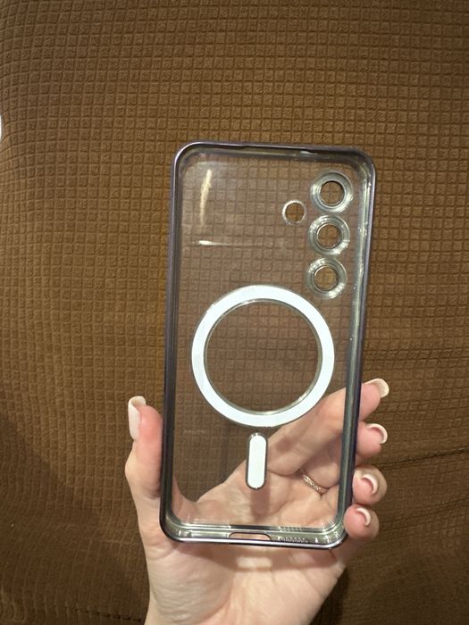 Чохли на Samsung S24, кейси на телефон