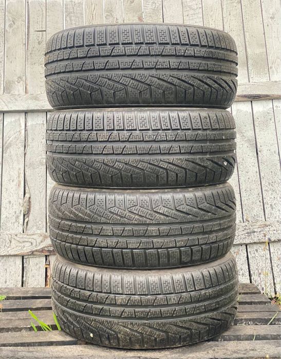 Шок ціна !! 235/40/19 Pirelli ( нові )