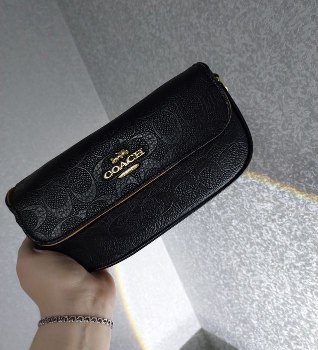ОСТАННЯ ГРАФІТОВА! .Сумочки кросс боді Coach в 2 кольорах