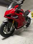 Ducati Panigale v4r