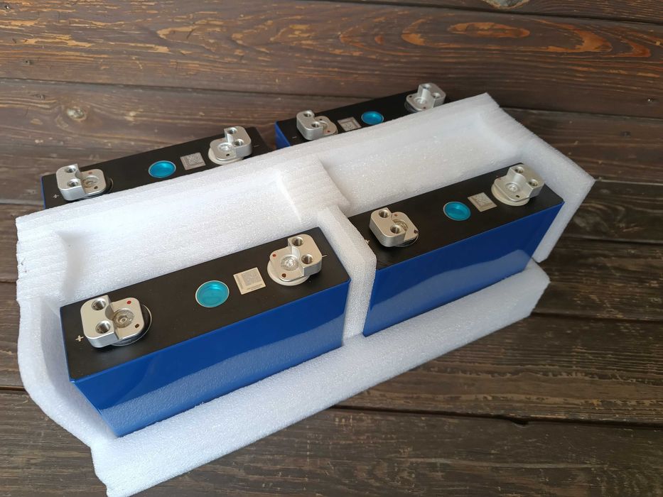 Аккумулятор Eve LiFePO4 LF100LA 102 Ah (320 Wh)