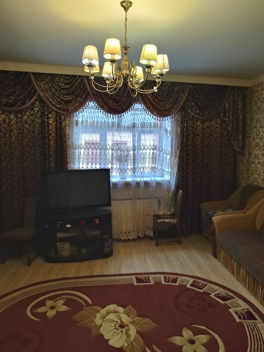 Продаж будинку в центрі міста