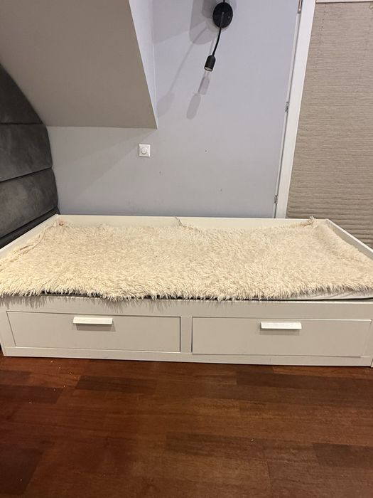 Meble Bellamy buale: szafa, komoda, szafka, lozko ikea, duże biurko