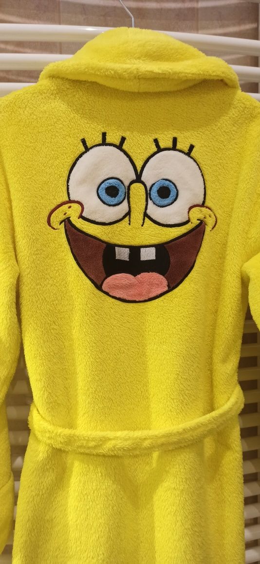 Żółty szklafrok młodzieżowy New Look SpongeBob SquarePants