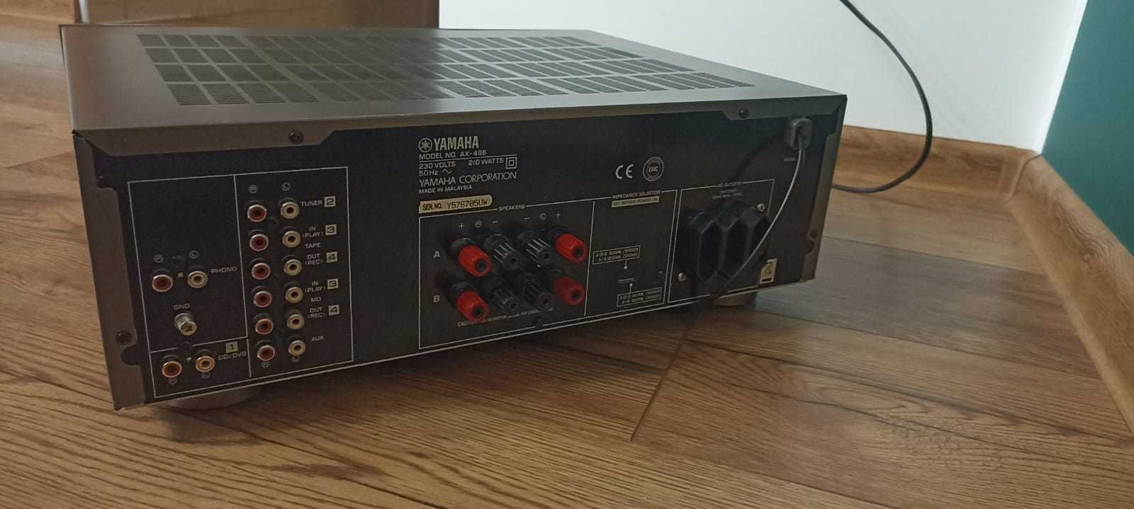 Yamaha RX 496 wzmacniacz