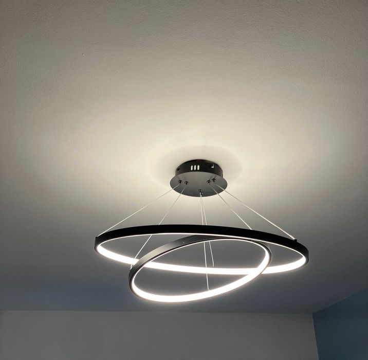 żyrandol led czarny - stan idealny ring  rezerwacja