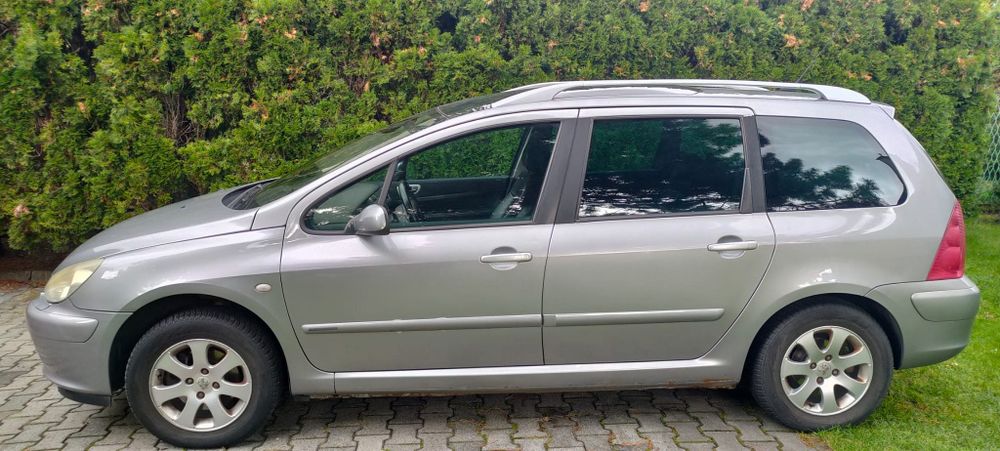 Zarezerwowane Peugeot 307 SW, 1997cm3, 100kW