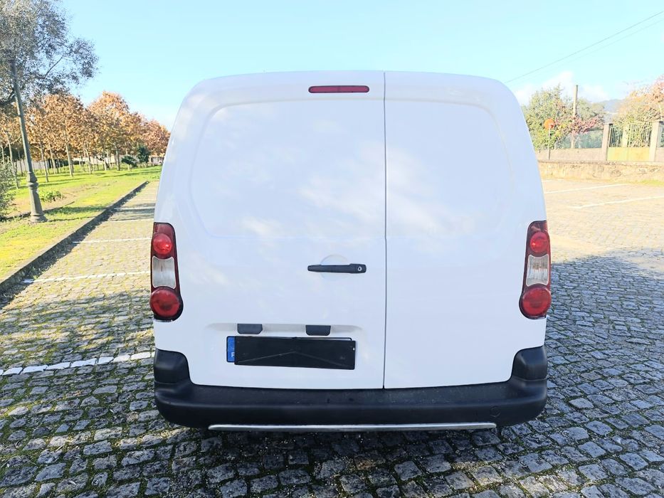 PEUGEOT PARTNER 1.6 HDI 3 LUG 2013 poucos km