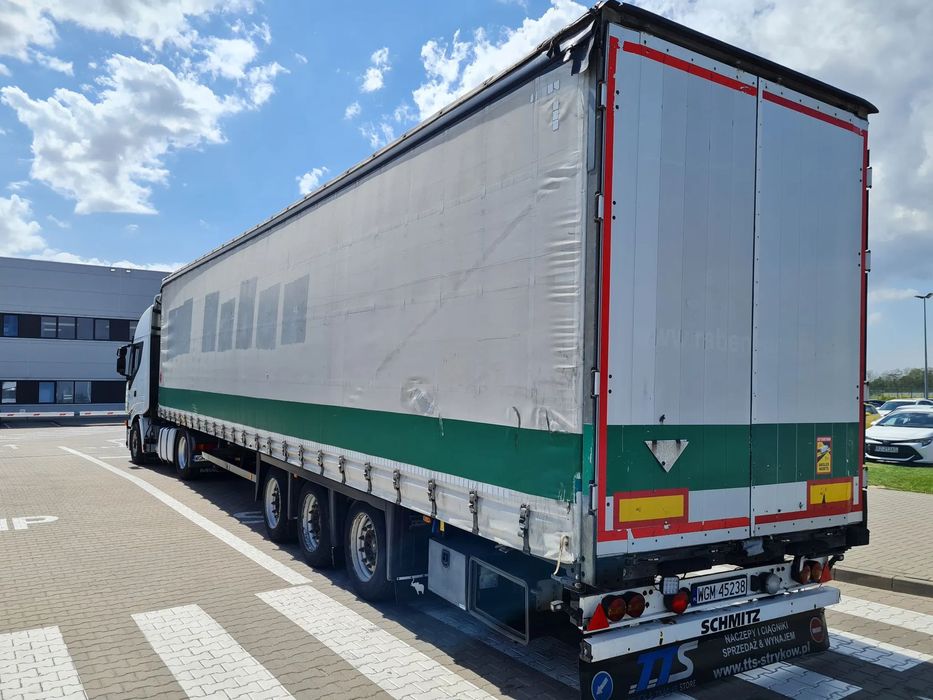 Schmitz Cargobull Varios  Schmitz Varios