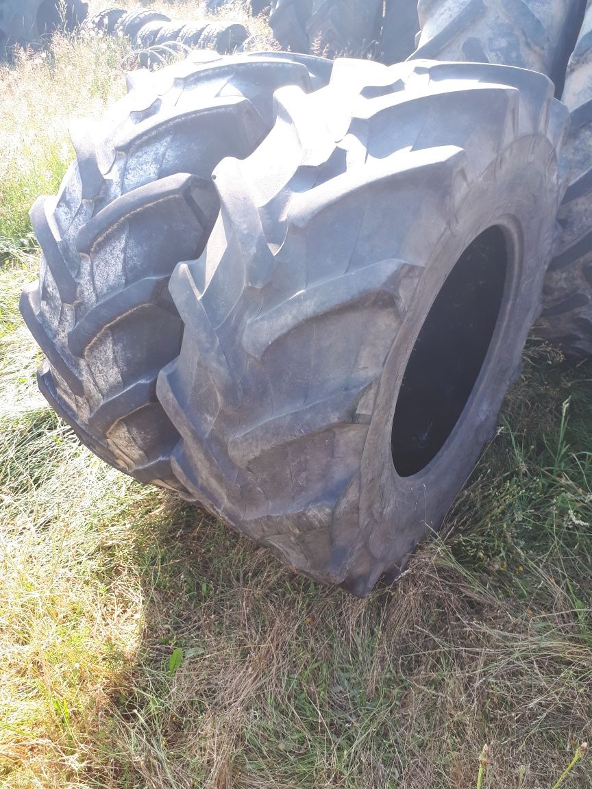 Wzmocniona opona 480/70 R - 26 (18.4 16.9) Trelleborg Pirelli TM 700