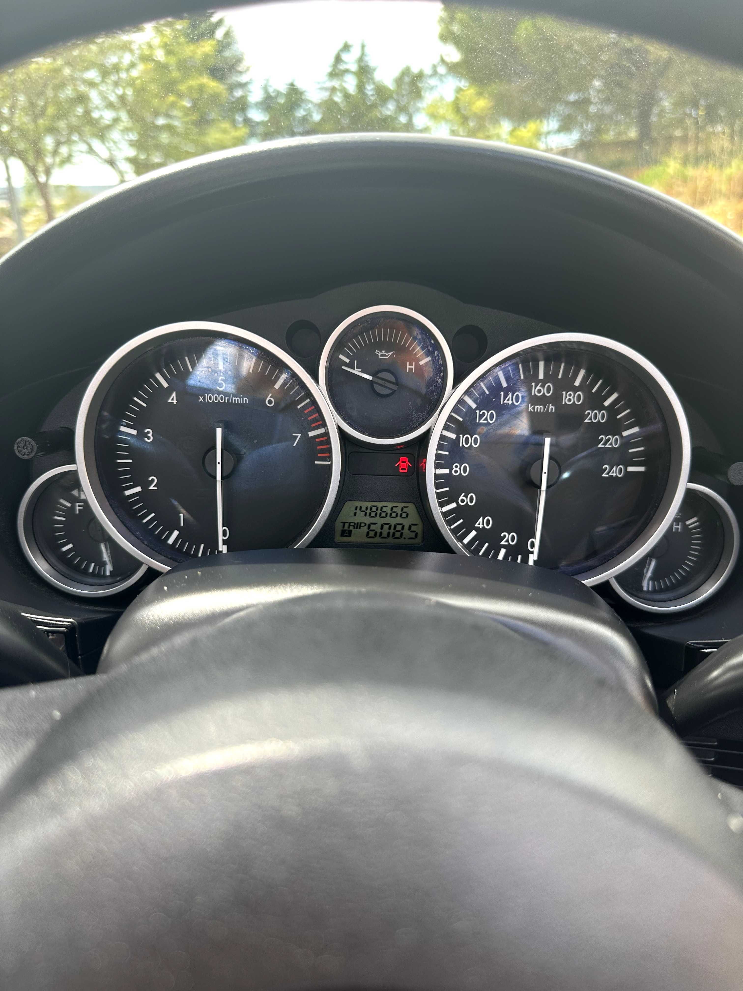 Mazda MX-5 NC MZR 1.8 Exclusive