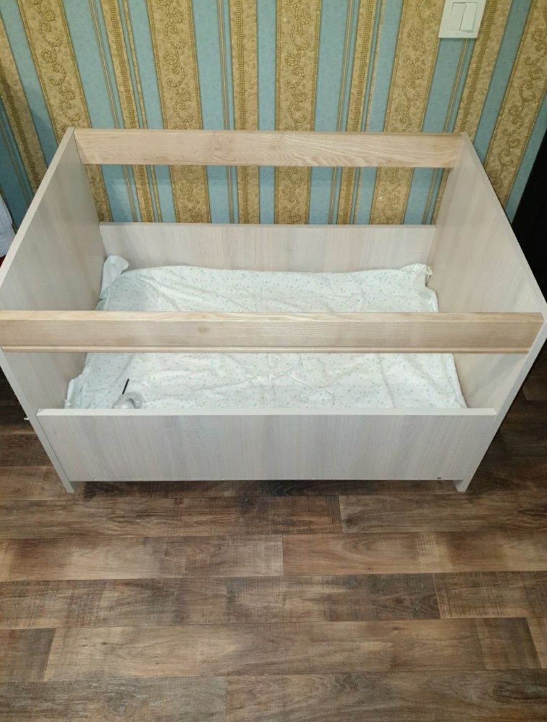 Детская кровать состояние новой