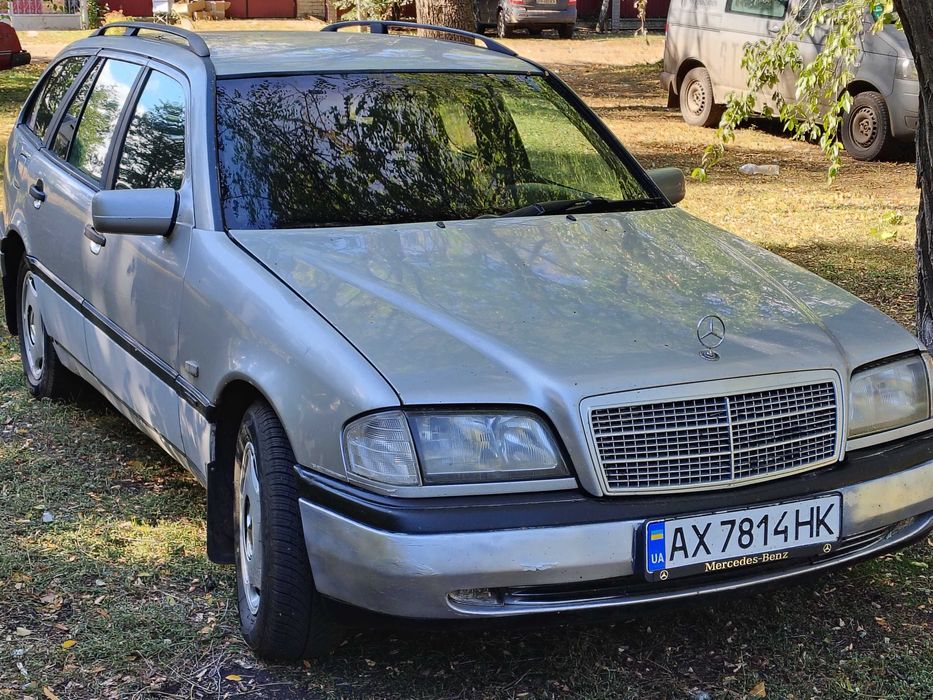 Авто Мерседес w202