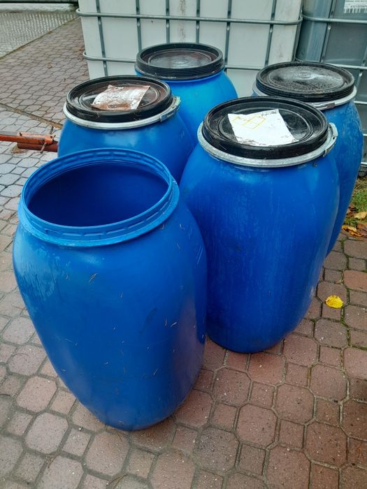 Beczka 130l z klamrą I deklem bańka mauzer