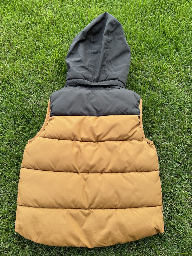 Kamizelka pikowana H&M rozmiar 110/116