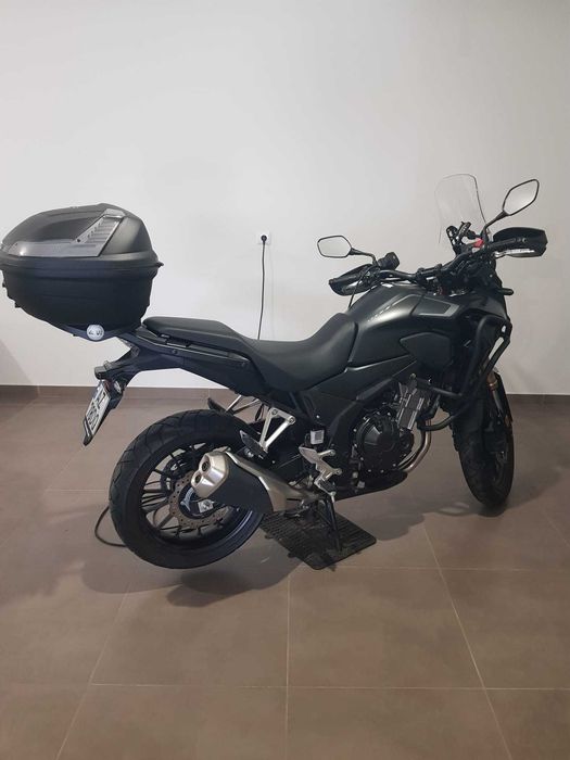 Honda CB500X 2023 - Excelente estado