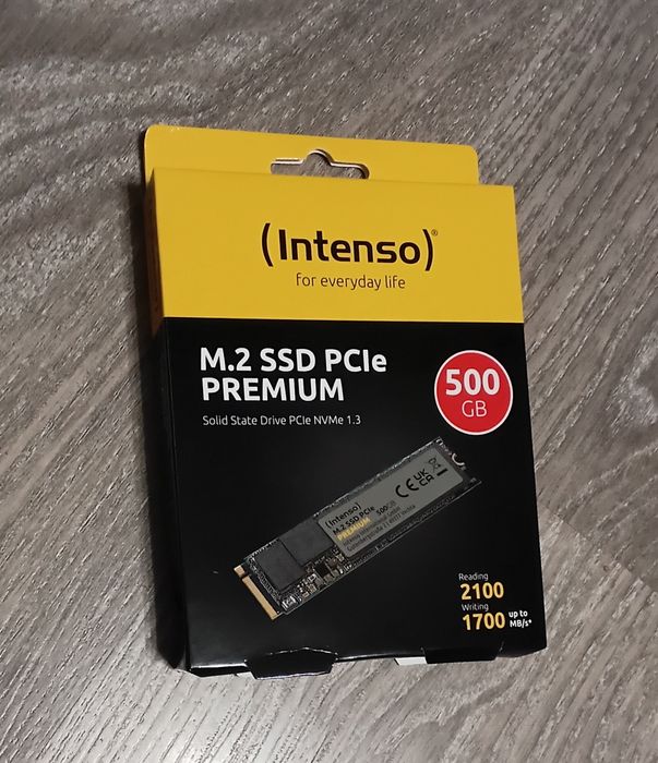 SSD  накопичувач  Intenso  500 GB .
