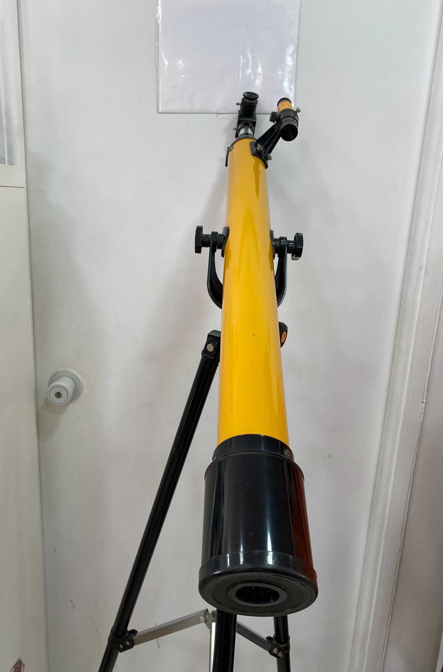 Telescópio Astronómico 60/800