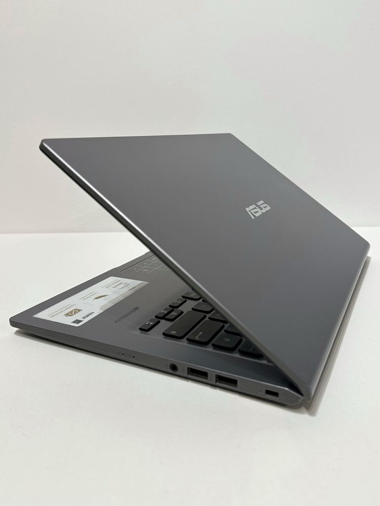 Ноутбук Asus R465J