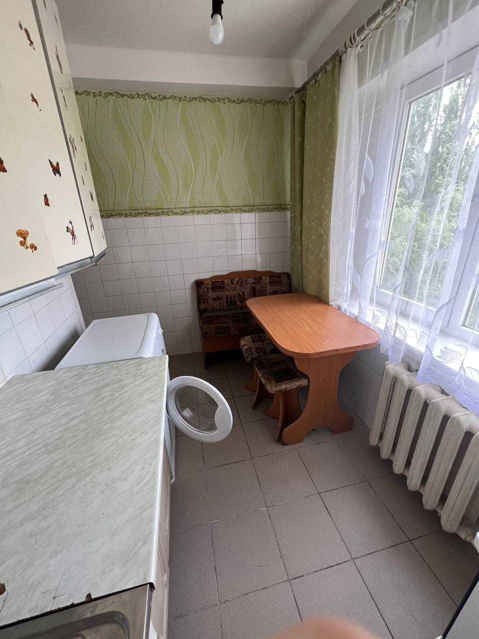 Продаж 2-кімнатної метро Лісова, вул.В.Іваниса (Матеюка)