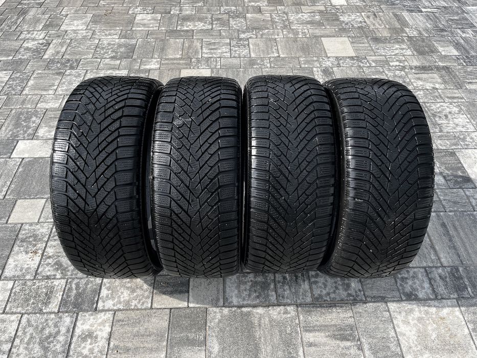 4x Pirelli Cinturato Winter 2 225/40/r18  Cena za komple