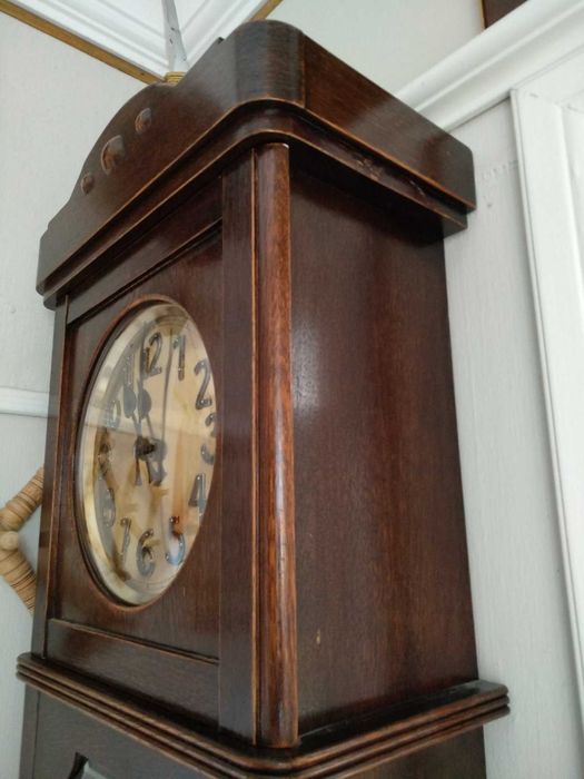 Напольные часы "Gustav Becker"