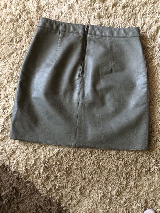 Продам спідницю