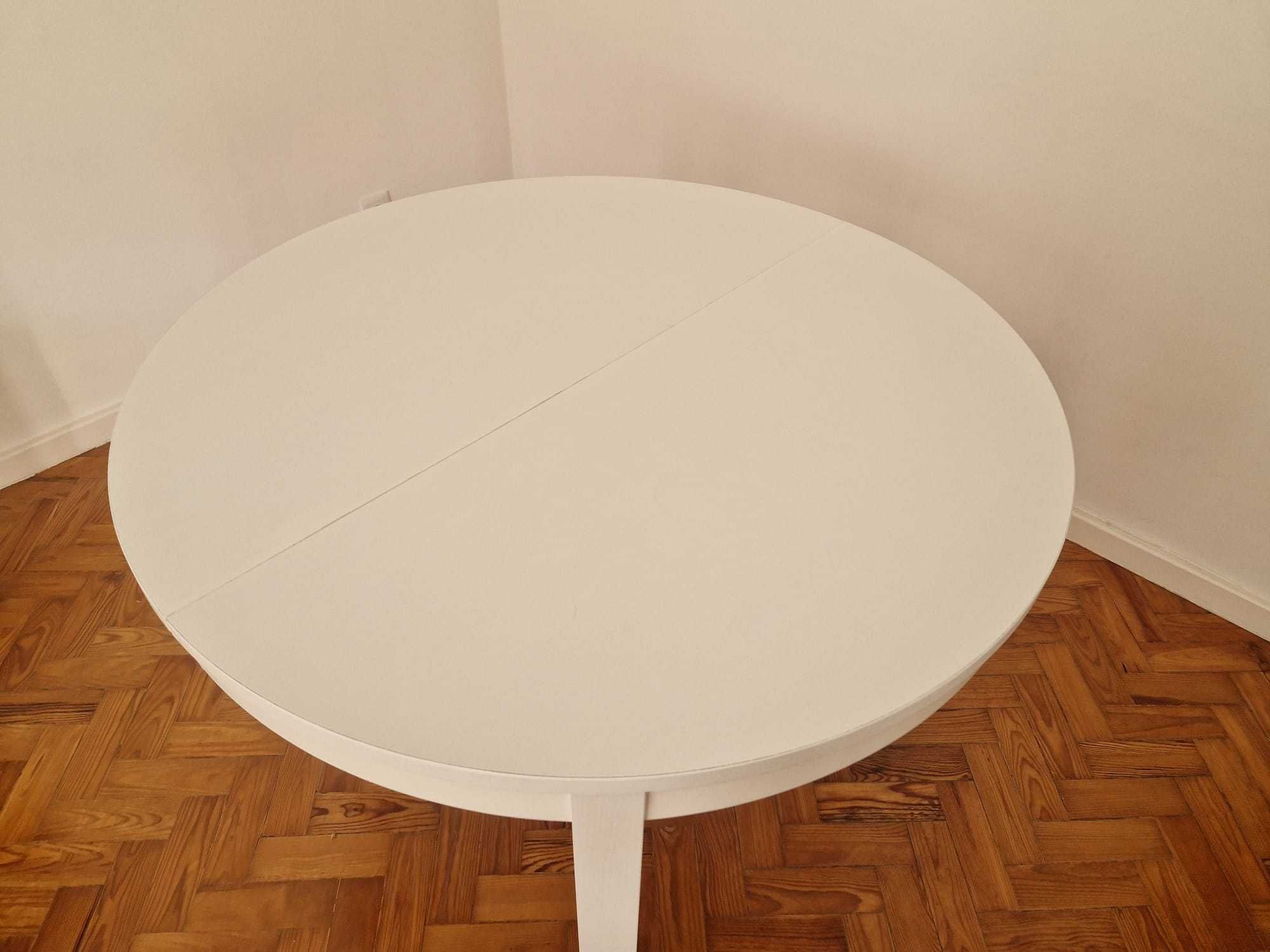Mesa de jantar extensível IKEA branco 4 a 6 Lugares - Excelente estado