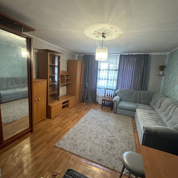 Сдам общежитие на Залютино комната 17м свой сан узел