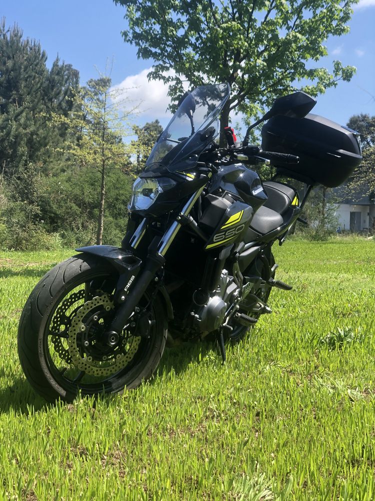 Kawasaki Z650 35KW de Livrete