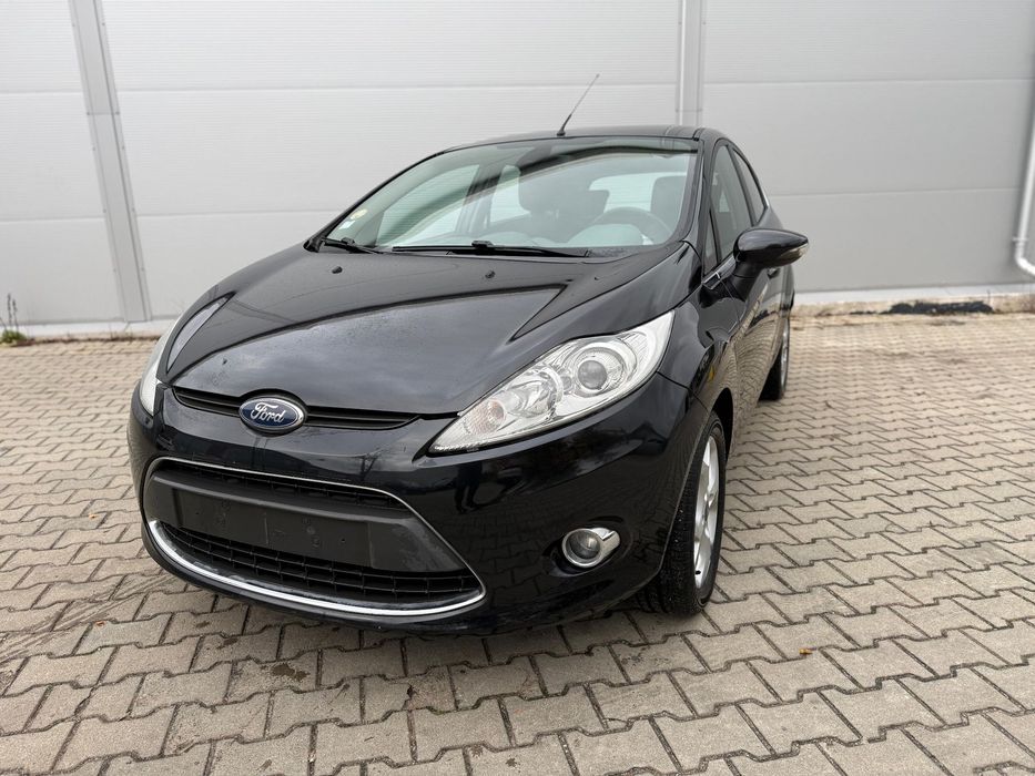 Ford Fiesta 1.6 cdti 90 koni / mały przebieg
