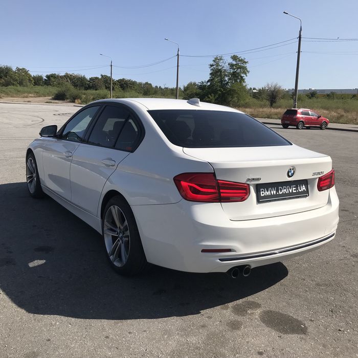 BMW F30 330i XDrive