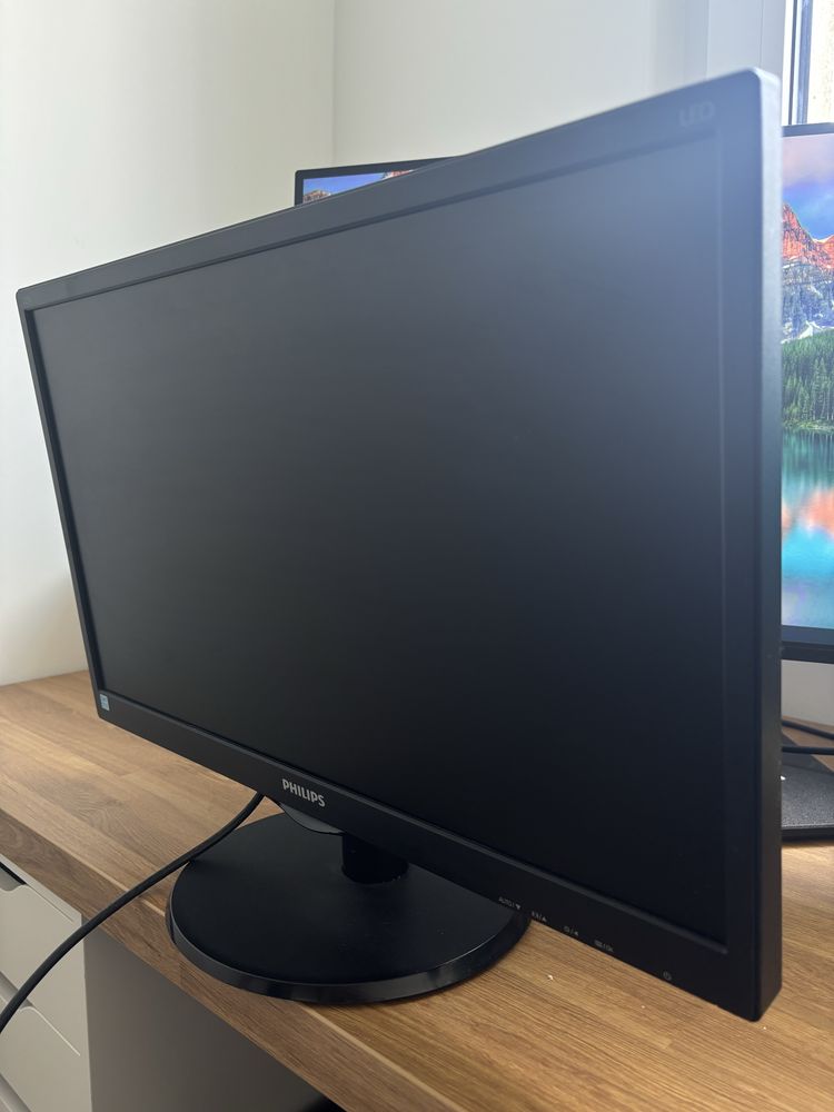 Monitor Philips 223V5L