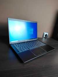 Laptop 13,3 FHD | Dell Latitude 3301 - i3-8145U/4 GB/256SSD NVME/Win10