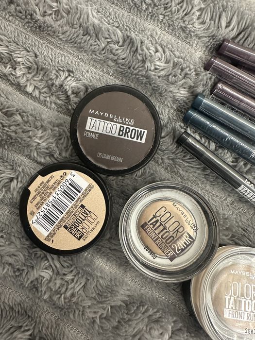 Нова косметика Maybelline помада консилер олівець