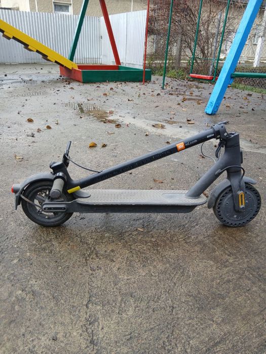 Електросамокат Xiomi mi