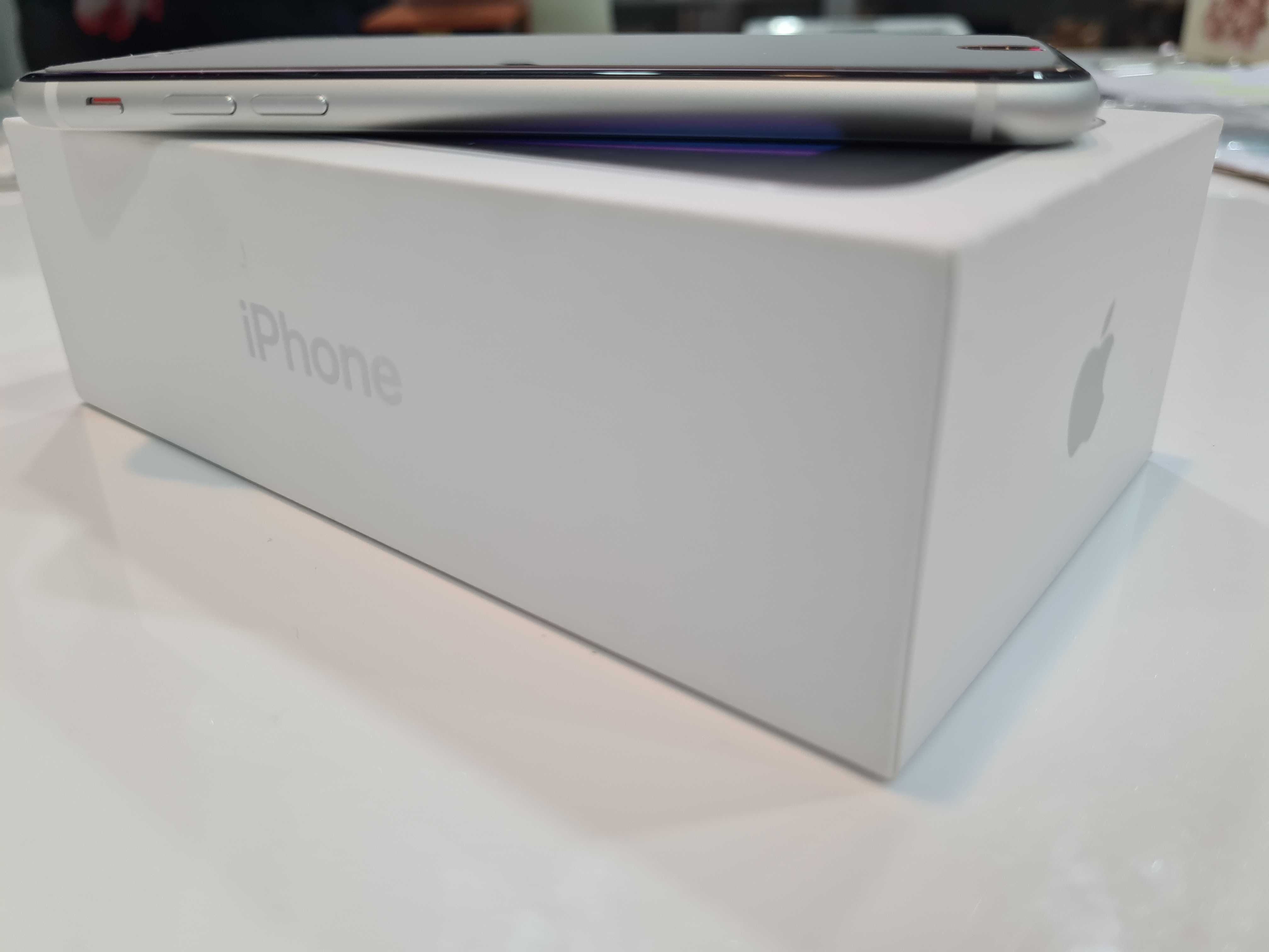 Apple iPhone SE, 128GB Biały (NOWY)