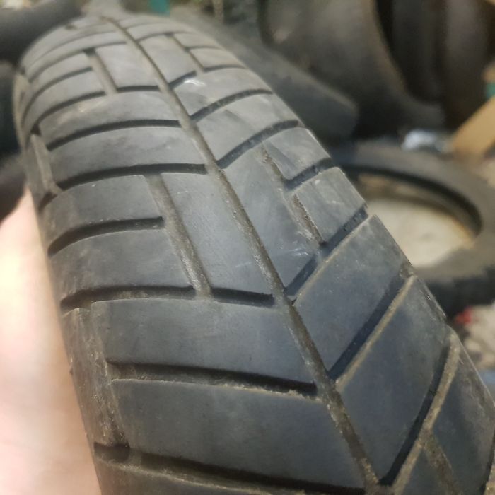 Opona motocyklowa przod przednia 90/90-21  metzeler