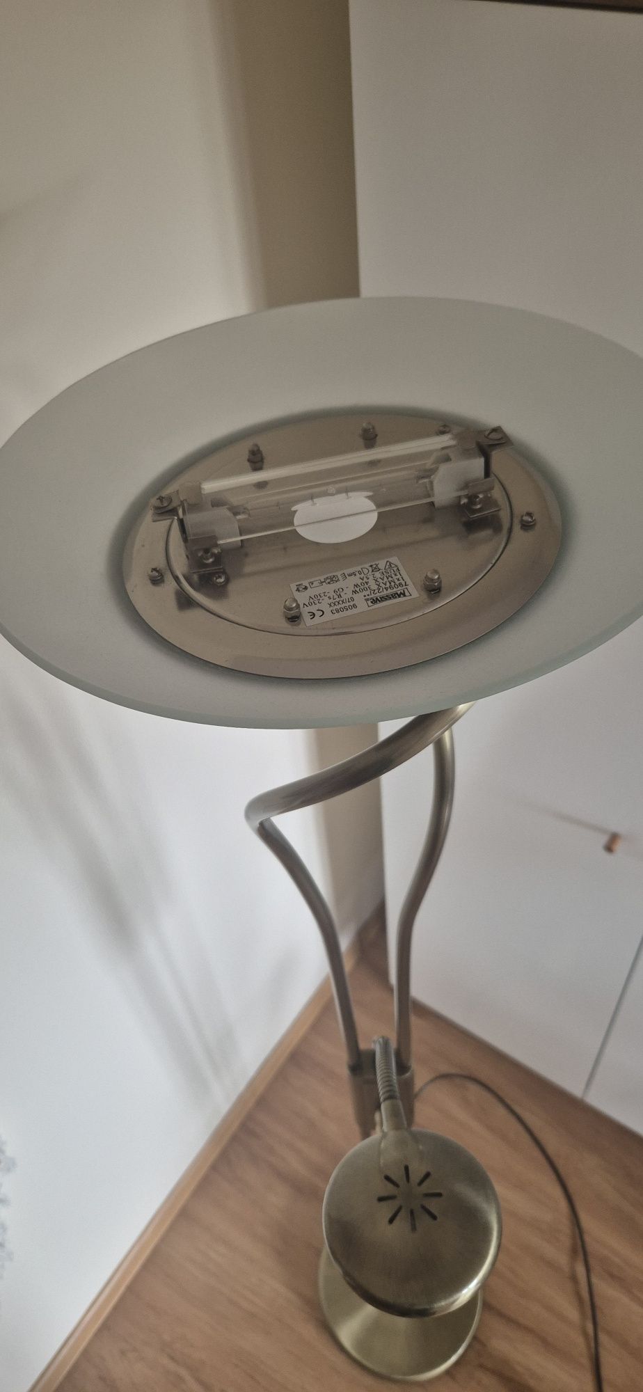 Lampa stojąca mosiężna