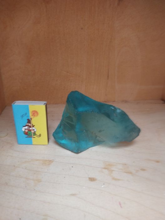 Кристаллы Танзанит, Самоцвет.