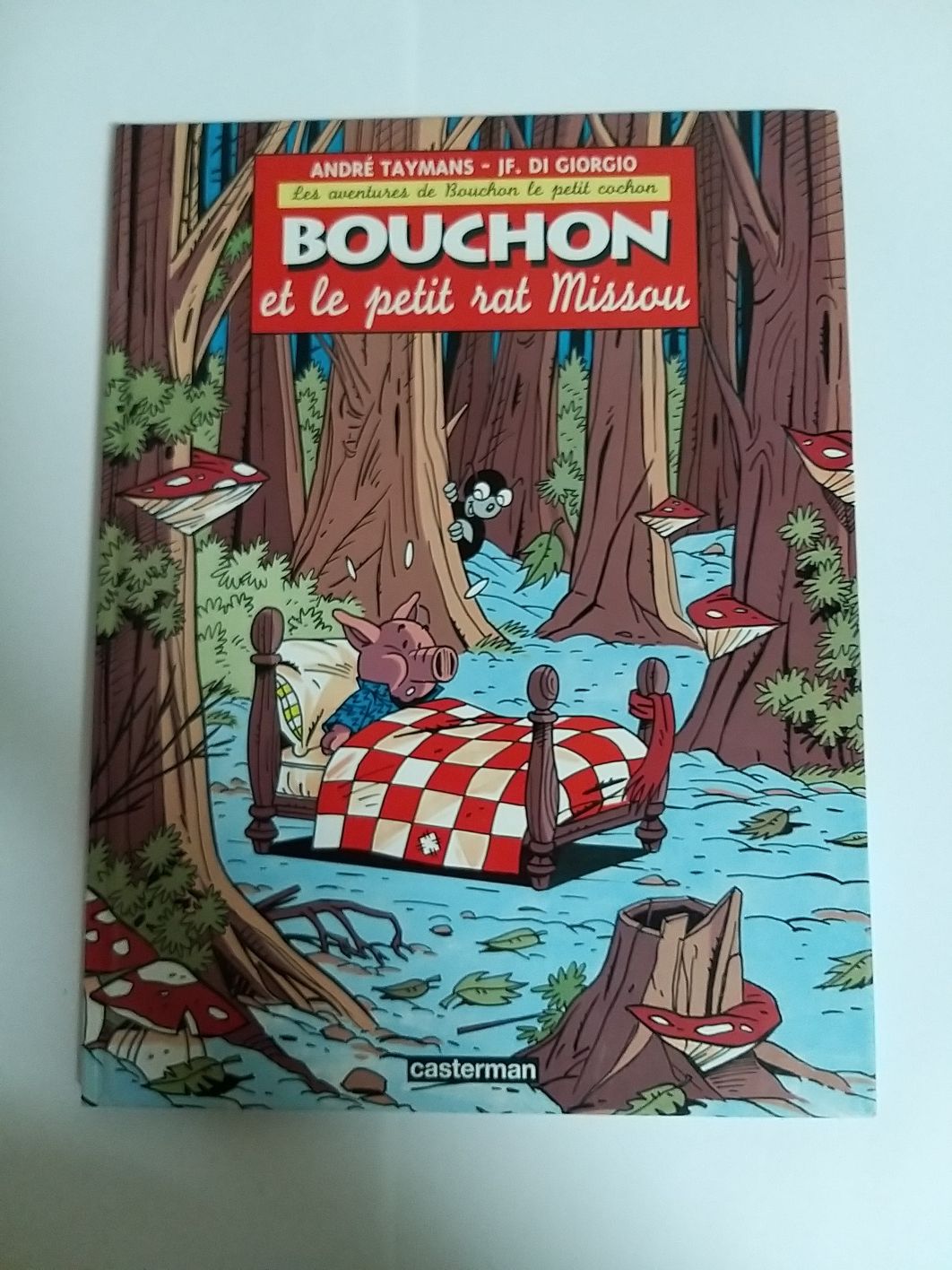 Livro les aventures de Bouchon le petit cochon