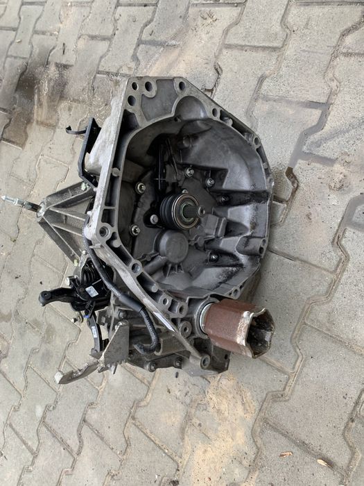 Кпп коробка передач ниссан жук 1.6 Nissan juke разборка