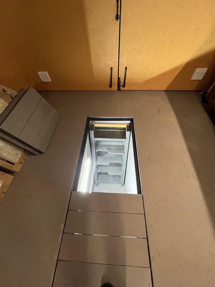 Продам гараж в ГК Салют (вул. Світлицького, 32, м. Київ)