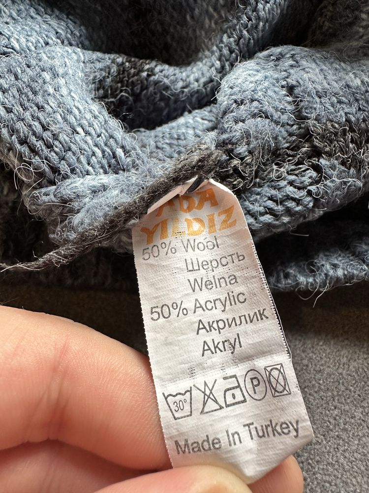 Ocieplany sweter / bluza na zamek