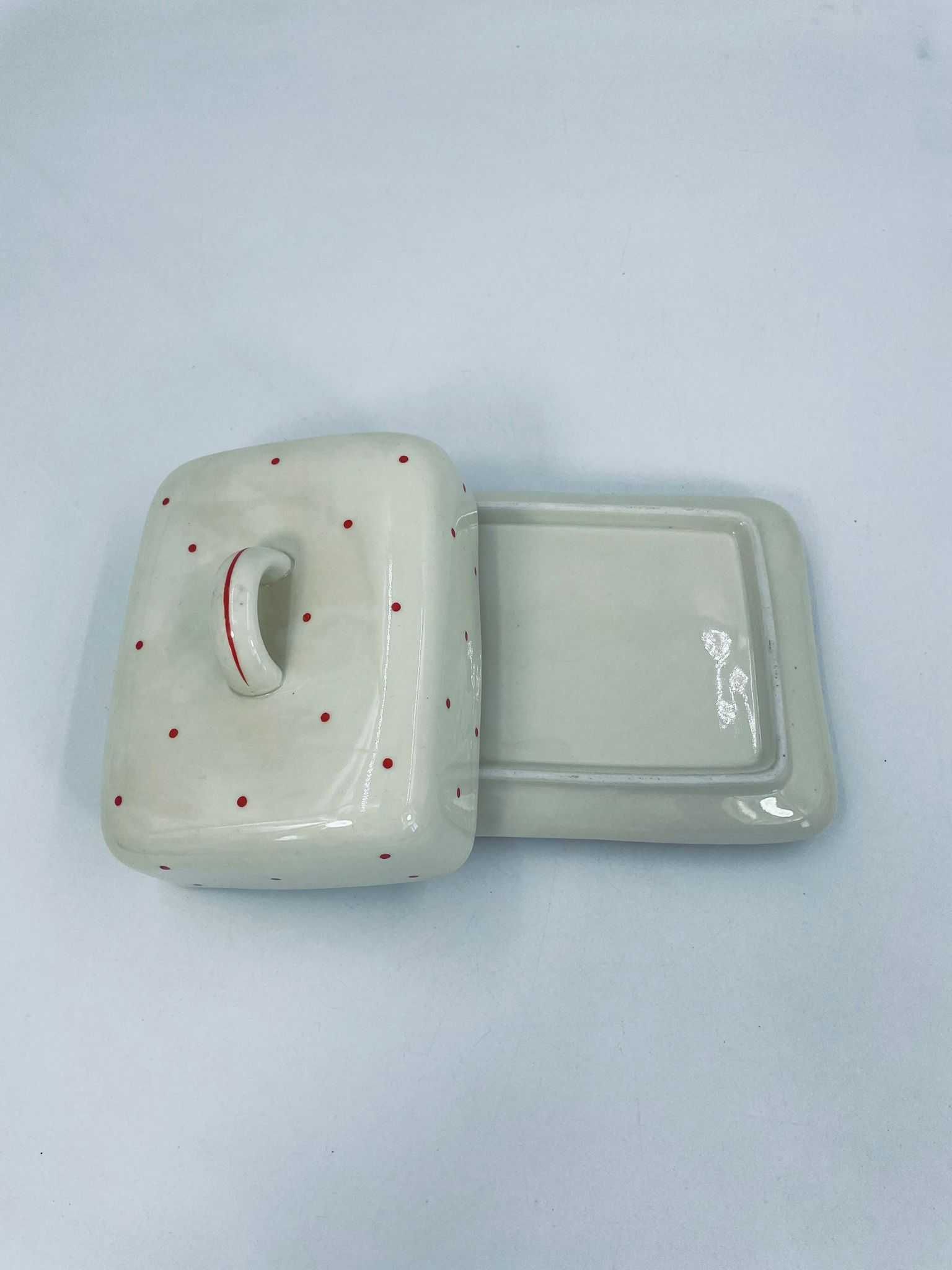Maselnica ceramiczna z uchwytem