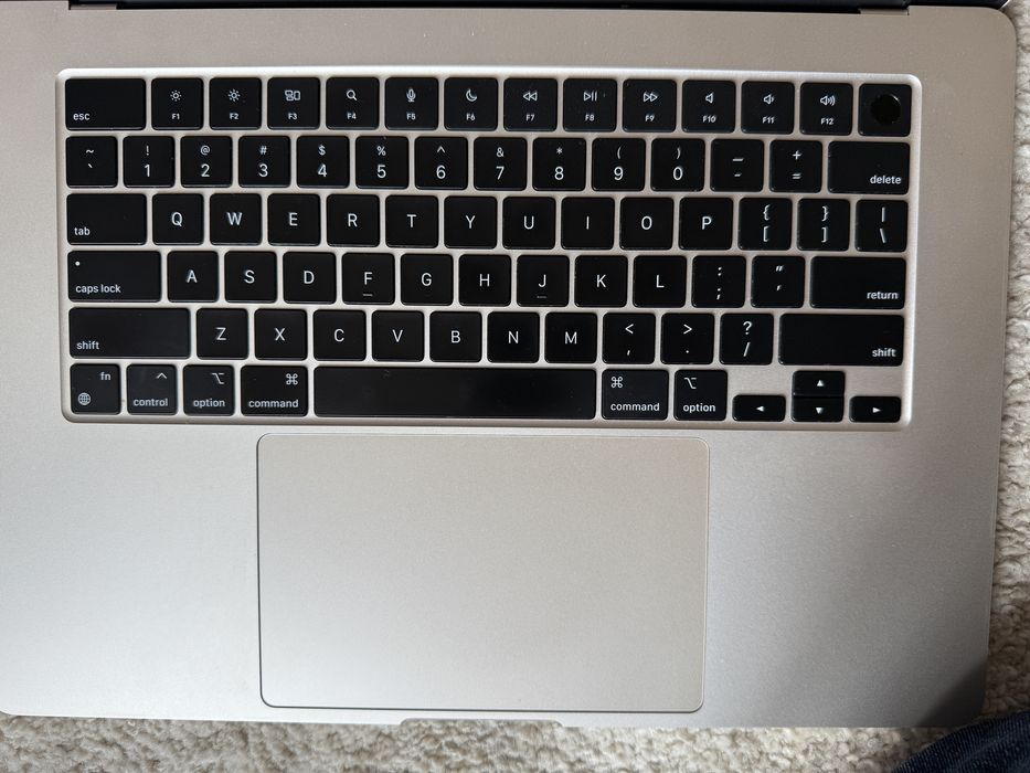 MacBook Air 15'' M2 16GB 2023