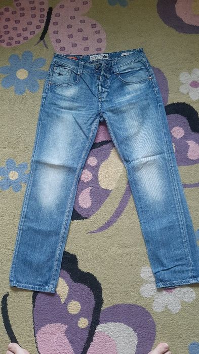Spodnie jeans w b. Dobrym stanie